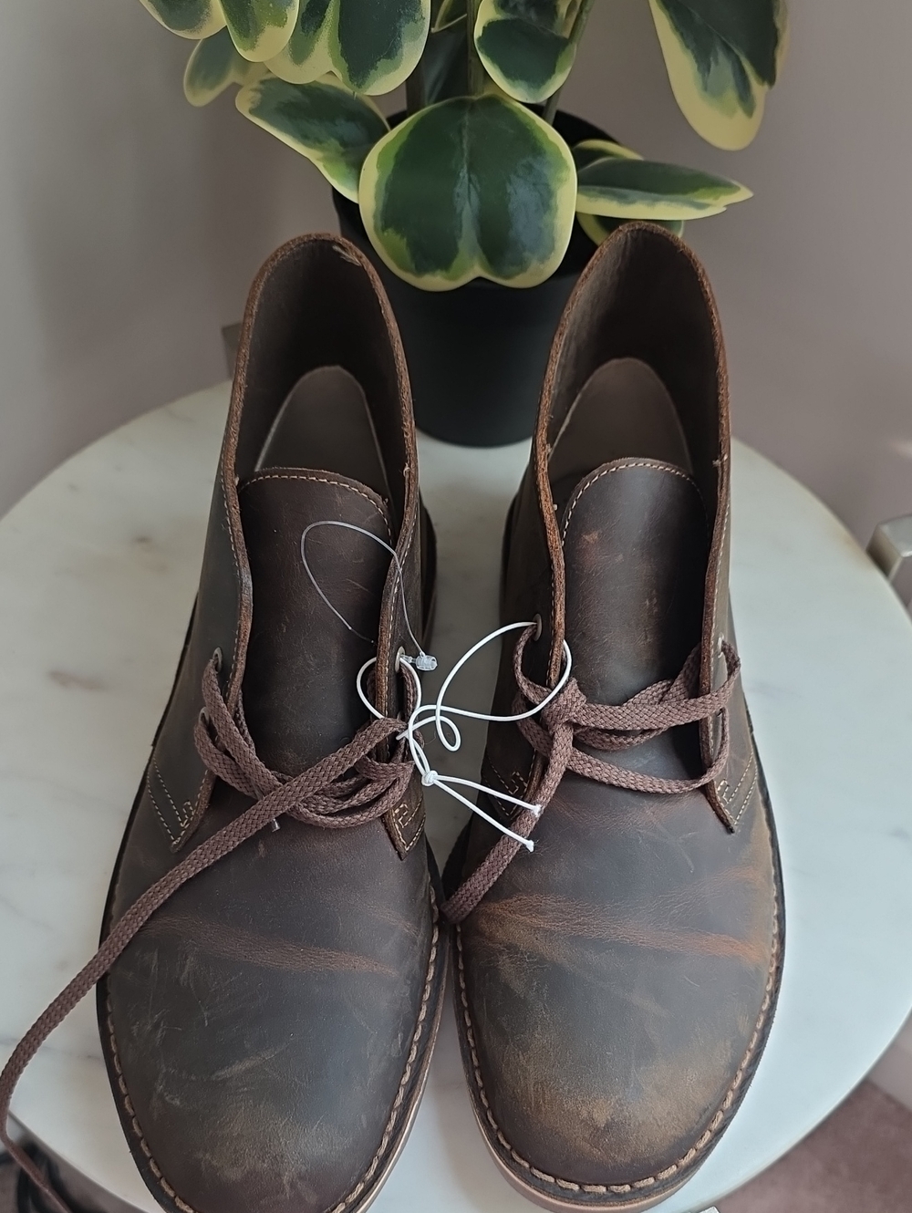 Clarks Brown Leather Chukka Boots — Lace-Up Casual Style